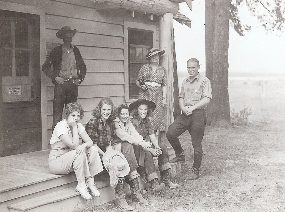 Wilderness campers visiting a Ranger Station