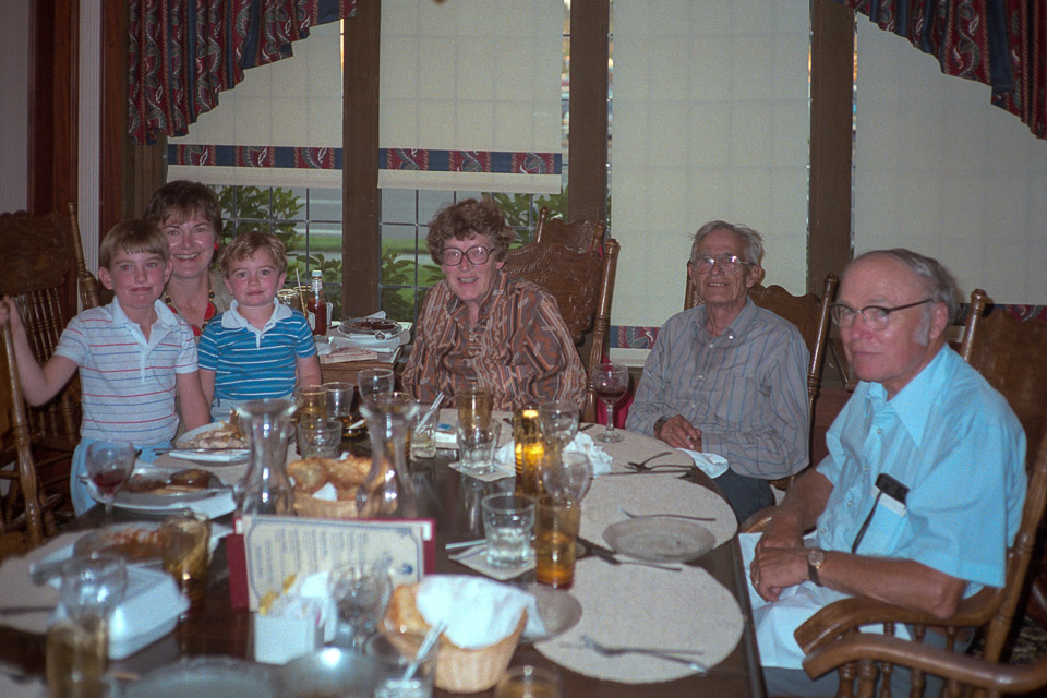 G&G 40th Anniversary Celebration at Marie Callender's in Eugene