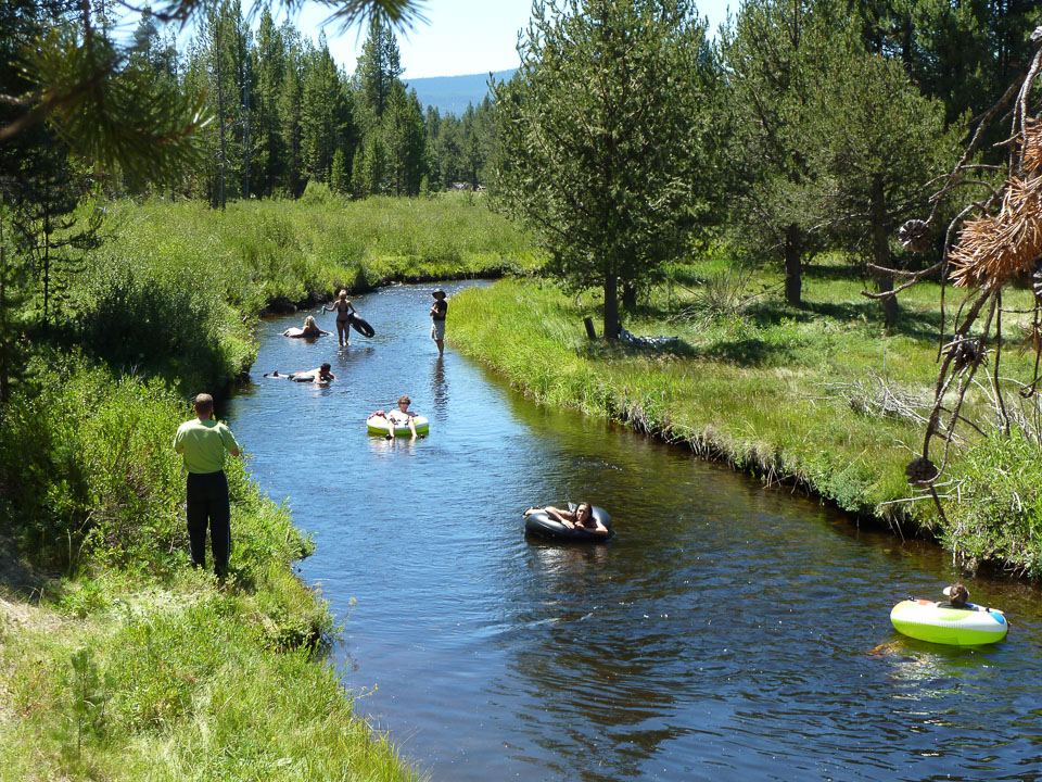 Jeff taking pictures of the floaters coming downstream.
Photo provided by Lynne Jensen